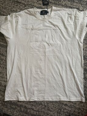 Mamba and Mambacita Embossed Logo Short Sleeve T-Shirt - White
